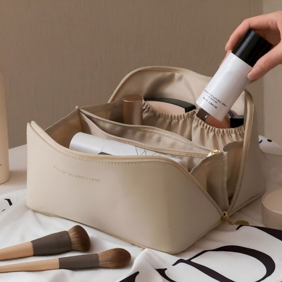Travel Accessories Organizer Bag - Large Capacity Waterproof Makeup Bag White